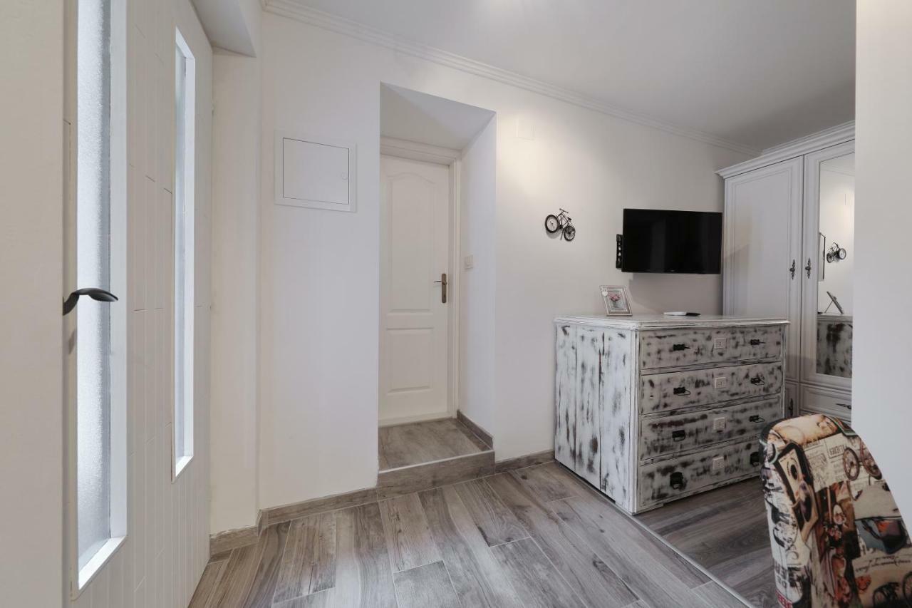 Pave Apartment Задар Екстериор снимка